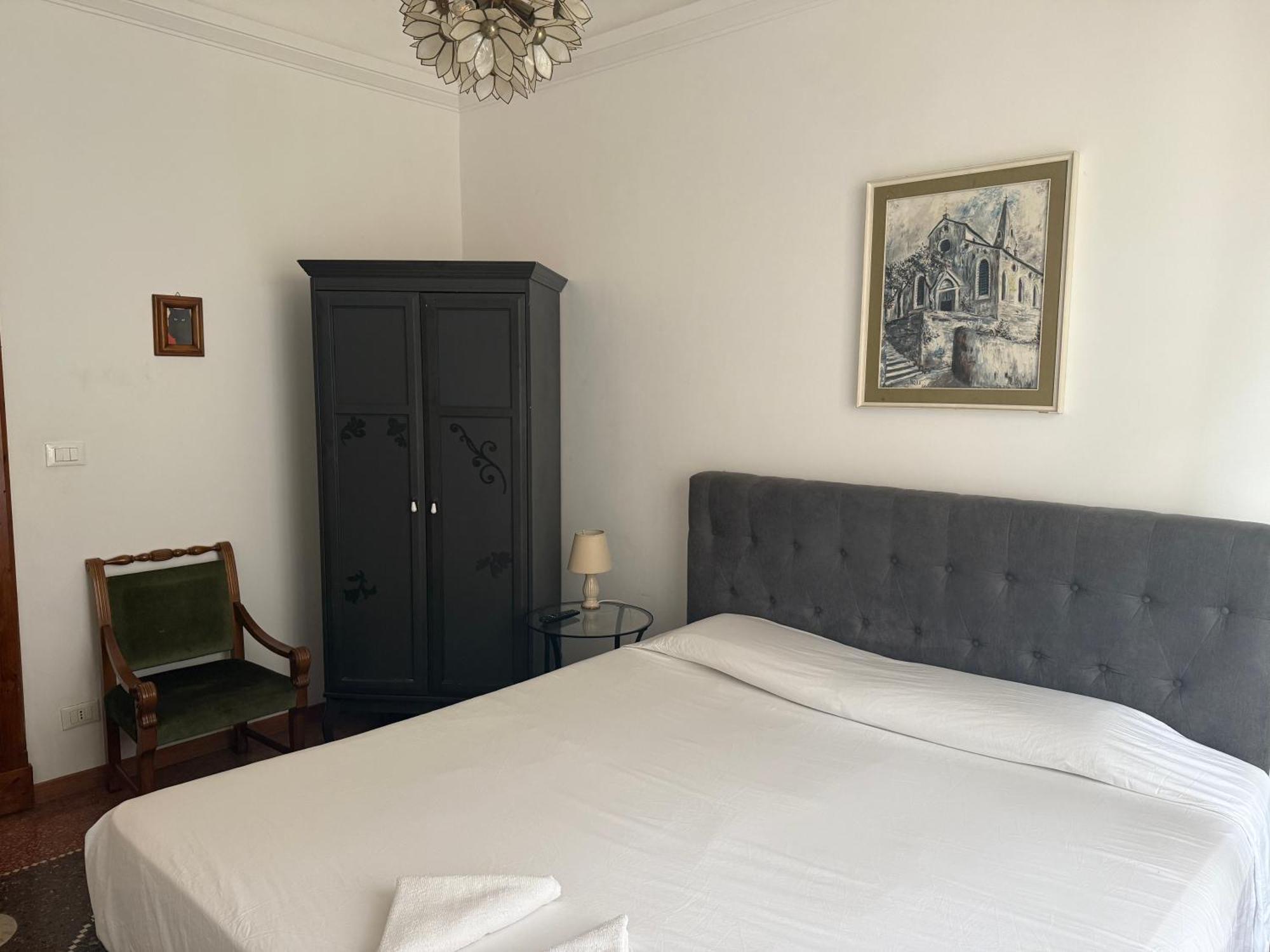 Porto Di Colombo - Affittacamere Vicino Spiaggia E Citta Génova Habitación foto